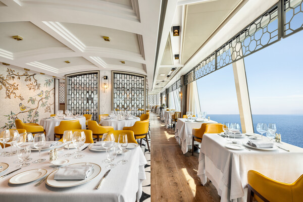 Oceania Cruises A-Class Toscana 4.jpg